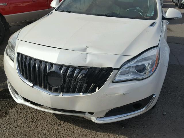 2G4GK5EX8F9246025 - 2015 BUICK REGAL WHITE photo 9