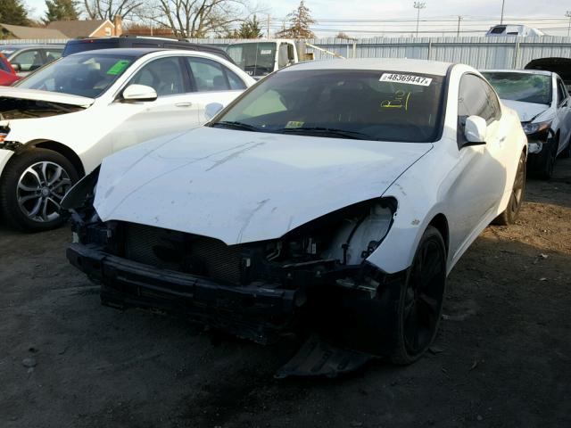 KMHHT6KD7BU063861 - 2011 HYUNDAI GENESIS CO WHITE photo 2