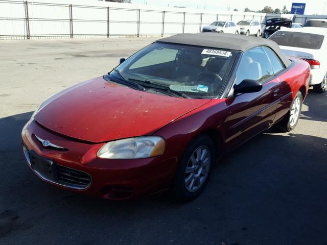 1C3EL75R72N256532 - 2002 CHRYSLER SEBRING GT RED photo 2