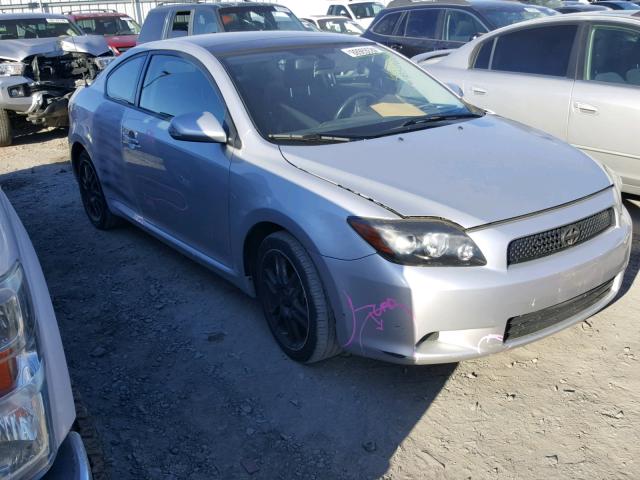 JTKDE3B75A0311674 - 2010 TOYOTA SCION TC 银色 照片 1