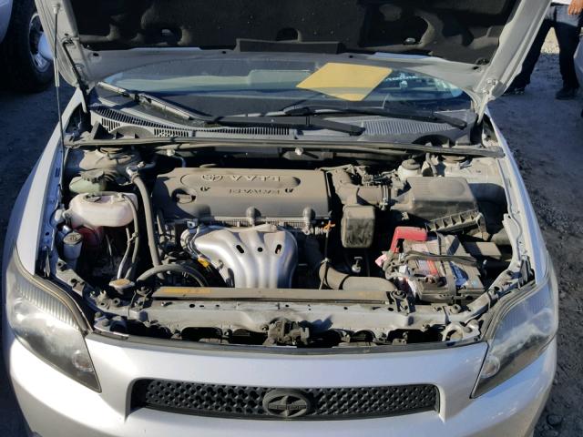 JTKDE3B75A0311674 - 2010 TOYOTA SCION TC 银色 照片 7