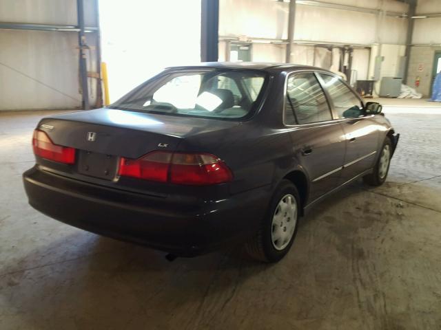 1HGCG5646WA270287 - 1998 HONDA ACCORD LX CHARCOAL photo 4