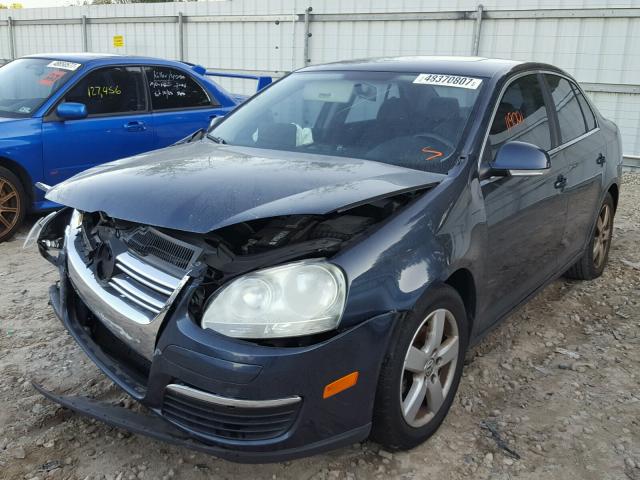 3VWRM71K78M167076 - 2008 VOLKSWAGEN JETTA SE BLUE photo 2