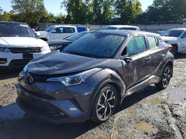 NMTKHMBX4JR017996 - 2018 TOYOTA C-HR XLE GRAY photo 2