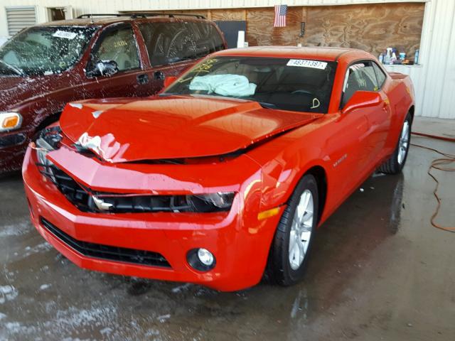 2G1FB1E30D9149350 - 2013 CHEVROLET CAMARO LT RED photo 2