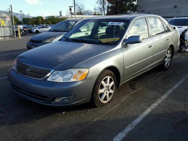 4T1BF28B81U156575 - 2001 TOYOTA AVALON XL GREEN photo 2