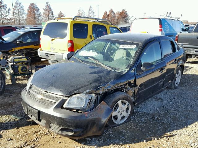 1G1AL52F857536082 - 2005 CHEVROLET COBALT LS BLACK photo 2