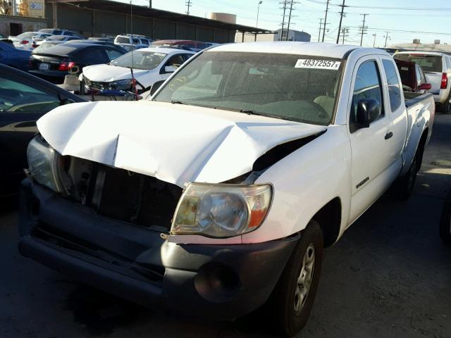 5TETX22N09Z644625 - 2009 TOYOTA TACOMA ACC WHITE photo 2