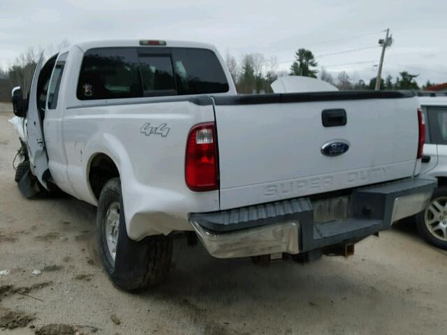 1FTSX2BR6AEB06985 - 2010 FORD F250 SUPER WHITE photo 3