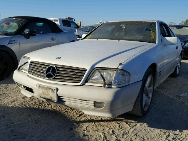 WDBFA67E1RF102816 - 1994 MERCEDES-BENZ SL 500 WHITE photo 2