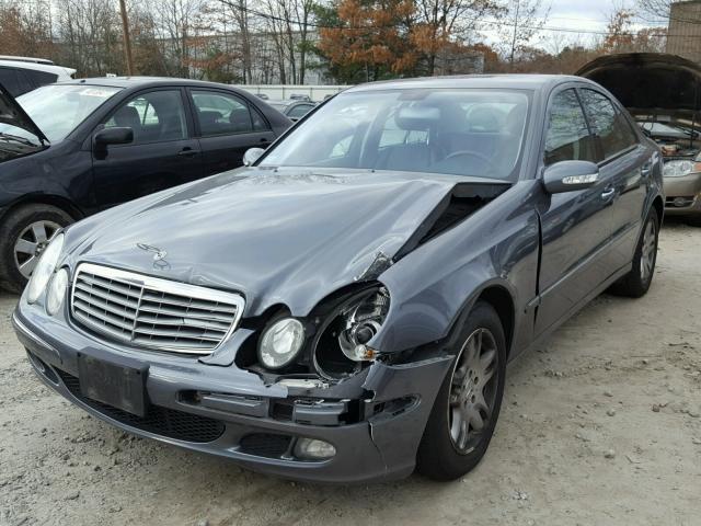 WDBUF87J26X182148 - 2006 MERCEDES-BENZ E 350 4MAT GRAY photo 2