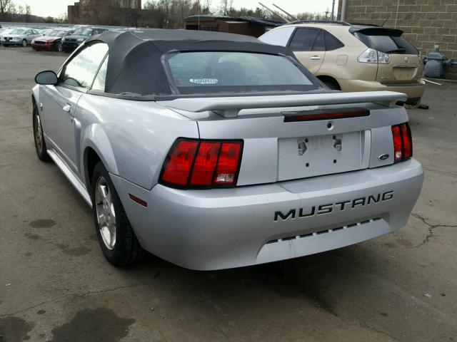 1FAFP446X4F165932 - 2004 FORD MUSTANG SILVER photo 3