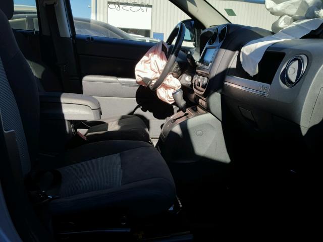 1J4NT1FB0BD290760 - 2011 JEEP COMPASS SP SILVER photo 5