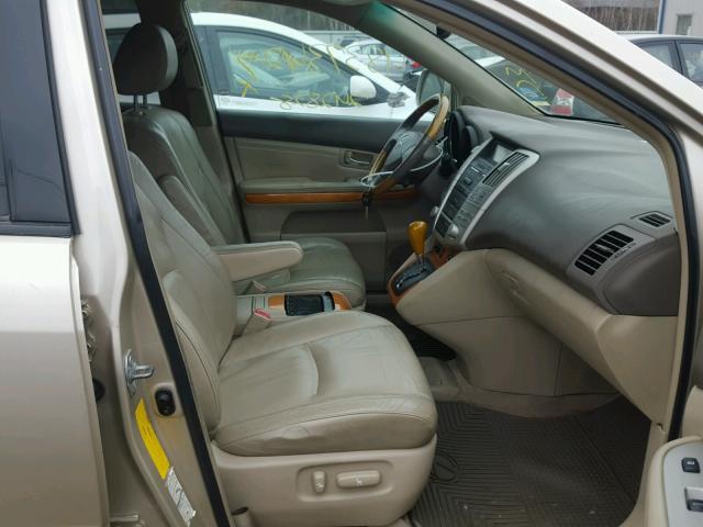 2T2HA31U54C031934 - 2004 LEXUS RX 330 BEIGE photo 5