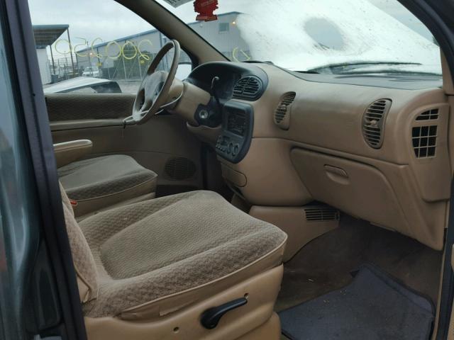 2C4GJ44G8YR728998 - 2000 CHRYSLER GRAND VOYA 绿色 照片 5