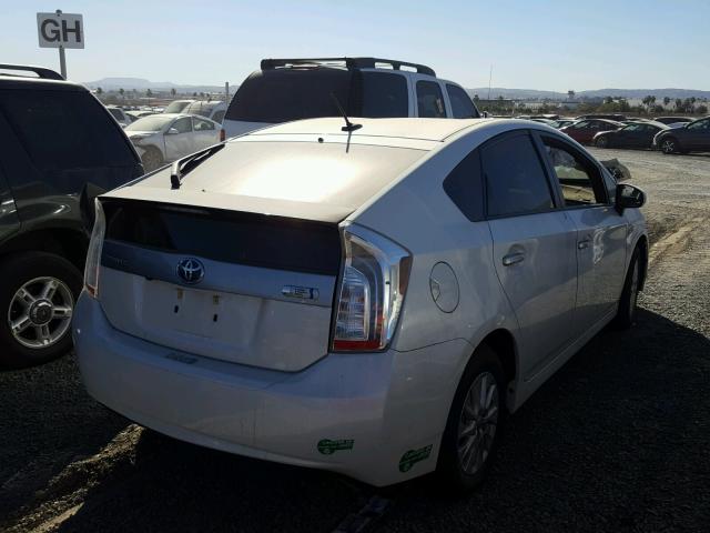 JTDKN3DP2D3043522 - 2013 TOYOTA PRIUS PLUG WHITE photo 4