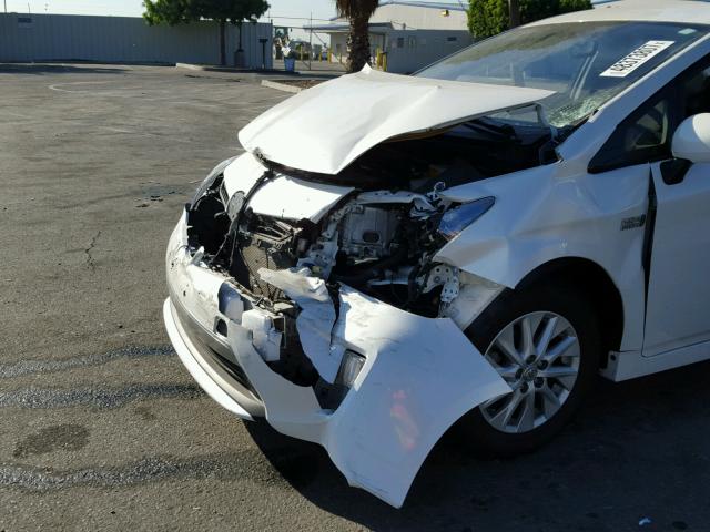 JTDKN3DP2D3043522 - 2013 TOYOTA PRIUS PLUG WHITE photo 9
