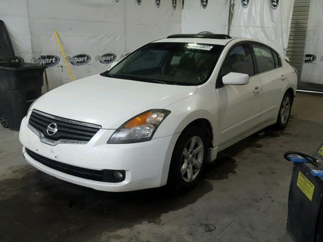 1N4AL21E77C190816 - 2007 NISSAN ALTIMA 2.5 WHITE photo 2