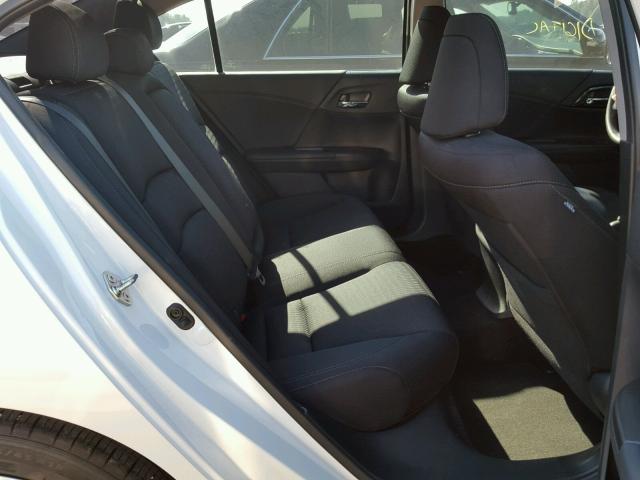 1HGCR2F51FA124817 - 2015 HONDA ACCORD SPO WHITE photo 6