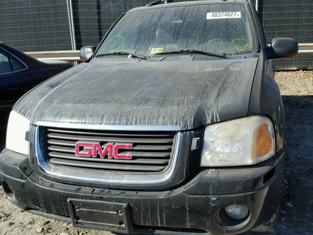 1GKDT13SX42182638 - 2004 GMC ENVOY BLACK photo 9