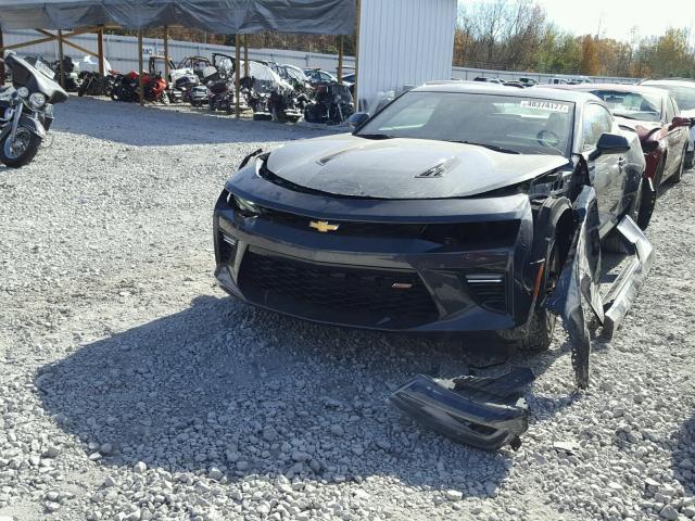 1G1FE1R70H0111525 - 2017 CHEVROLET CAMARO SS GRAY photo 2