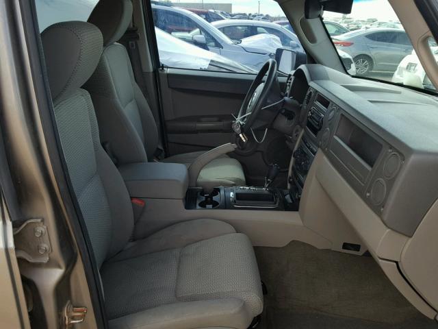 1J8HG48K46C257612 - 2006 JEEP COMMANDER Qəhvəyi foto 5