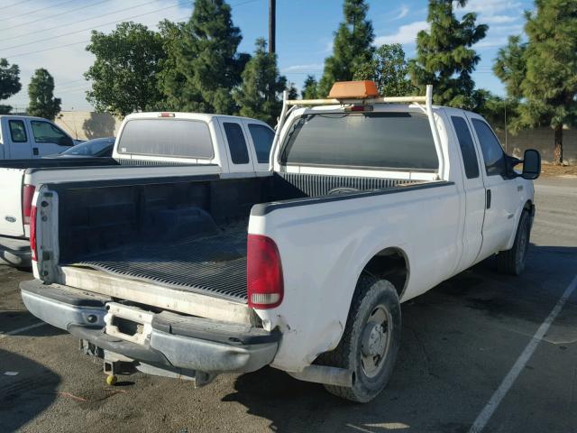 1FTSX20P85EB08289 - 2005 FORD F250 SUPER WHITE photo 4