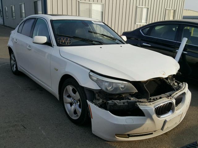 WBANU53528CT19003 - 2008 BMW 528 I WHITE photo 1