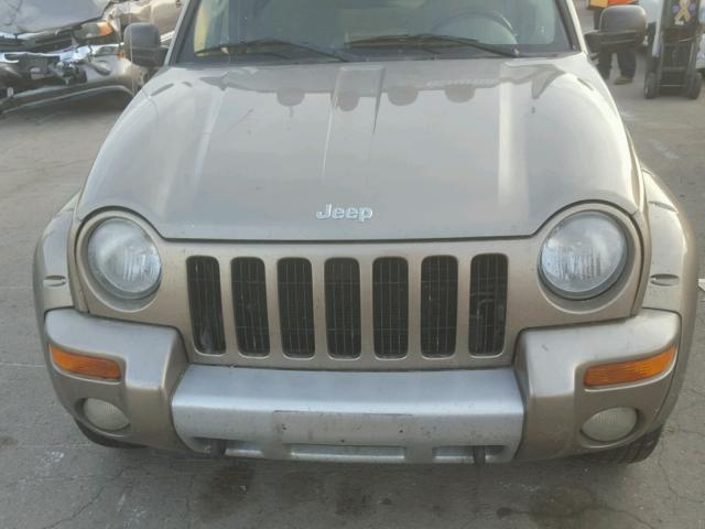 1J4GL38K53W725991 - 2003 JEEP LIBERTY RE WHITE photo 9