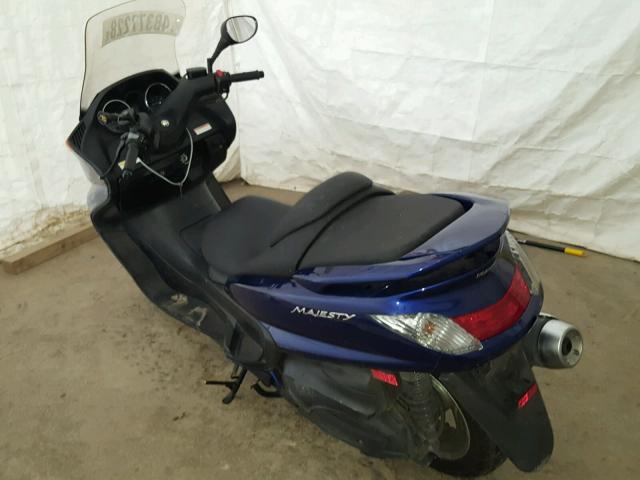 JYASH03Y35A000204 - 2005 YAMAHA YP400 BLUE photo 3