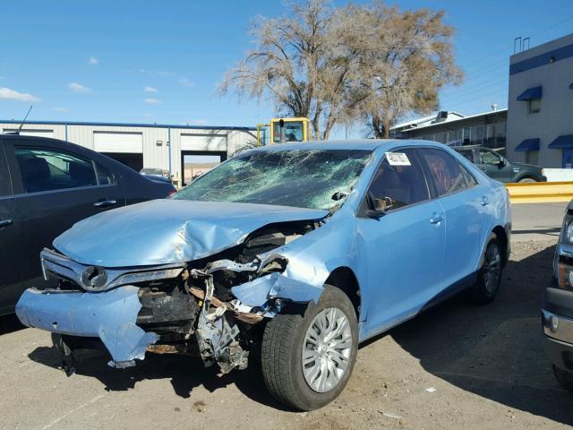 4T1BF1FK5CU572180 - 2012 TOYOTA CAMRY BASE BLUE photo 2