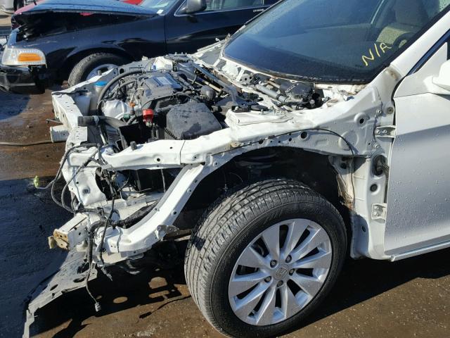 1HGCR2F7XFA092595 - 2015 HONDA ACCORD EX WHITE photo 9