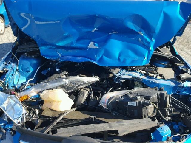 1FADP3F20EL320261 - 2014 FORD FOCUS SE BLUE photo 7