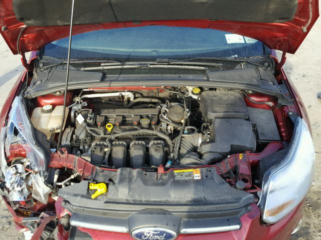 1FADP3F25DL135590 - 2013 FORD FOCUS SE RED photo 7