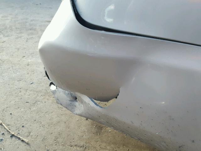 4T1BE30K75U613757 - 2005 TOYOTA CAMRY LE თაფლისფერი ფოტო 9