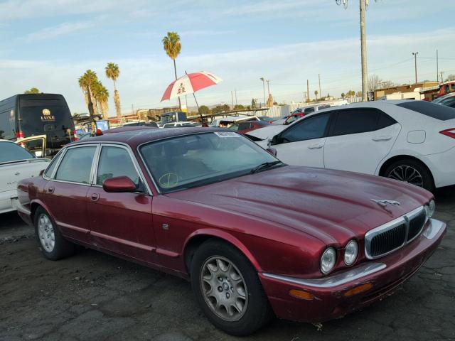 SAJHX1241WC813344 - 1998 JAGUAR XJ8 RED photo 1