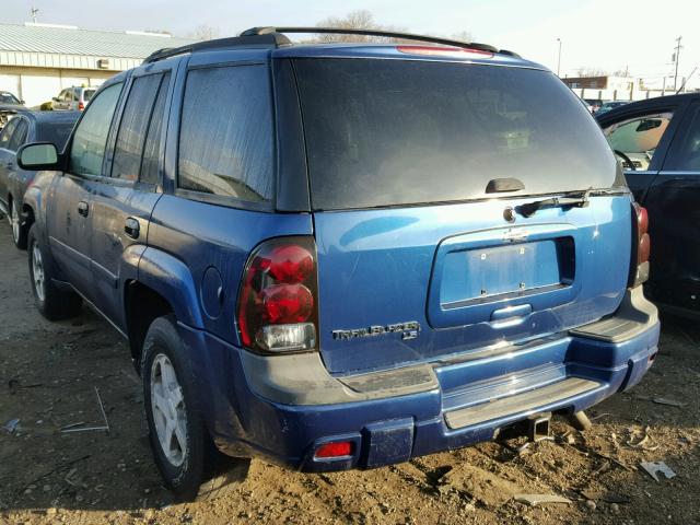 1GNDT13S062261144 - 2006 CHEVROLET TRAILBLAZE BLUE photo 3