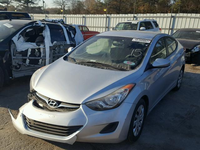 5NPDH4AE5CH140936 - 2012 HYUNDAI ELANTRA GL SILVER photo 2