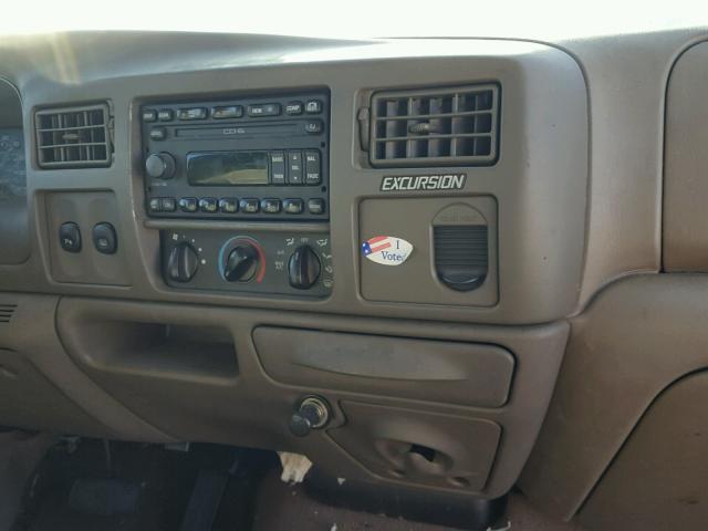 1FMNU42S51EC87688 - 2001 FORD EXCURSION BROWN photo 9