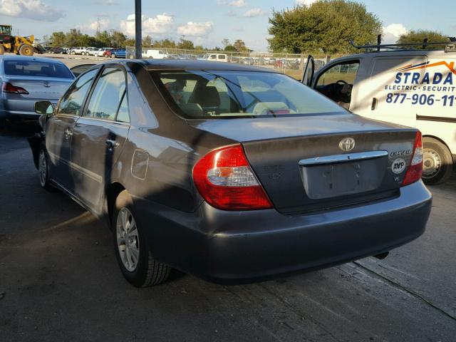 4T1BF32K54U583716 - 2004 TOYOTA CAMRY LE 灰色 照片 3