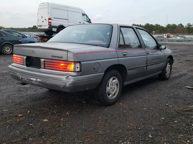 1G1LD5548SY252957 - 1995 CHEVROLET CORSICA GRAY photo 4