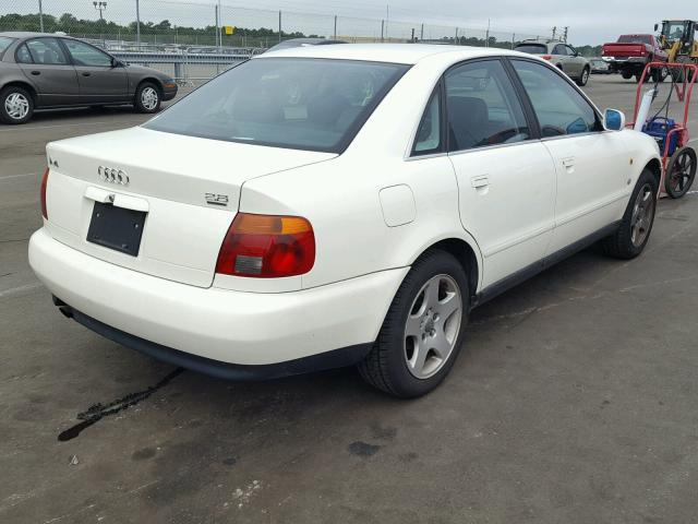 WAUEA88D9VA107085 - 1997 AUDI A4 2.8 QUA WHITE photo 4