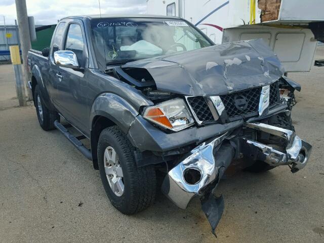 1N6AD06W25C427946 - 2005 NISSAN FRONTIER K GRAY photo 1