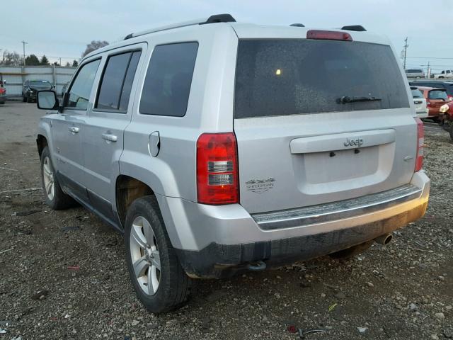 1J4NF4GB7BD165150 - 2011 JEEP PATRIOT LA SILVER photo 3