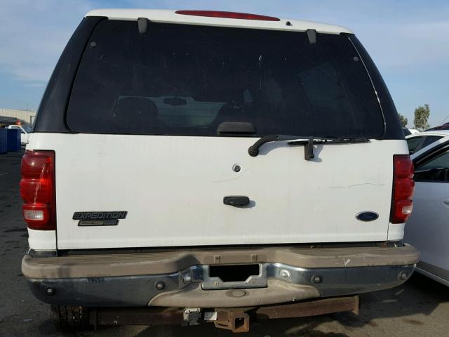 1FMFU18LXYLB28240 - 2000 FORD EXPEDITION WHITE photo 9