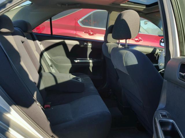 4T1BE32K63U255108 - 2003 TOYOTA CAMRY LE 银色 照片 6