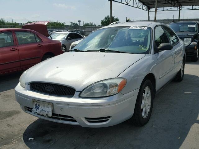 1FAFP56U77A118862 - 2007 FORD TAURUS SEL GRAY photo 2