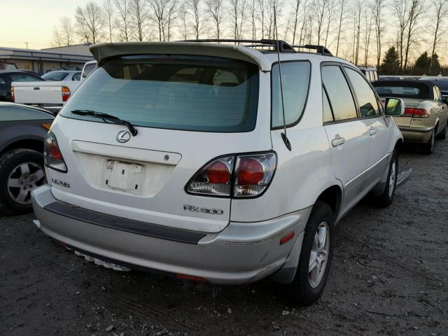 JTJHF10U310212321 - 2001 LEXUS RX 300 WHITE photo 4