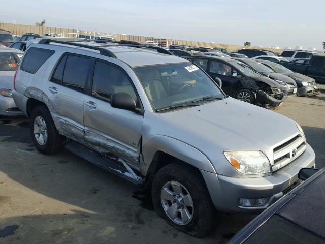 JTEZU14R758025735 - 2005 TOYOTA 4RUNNER SR SILVER photo 1