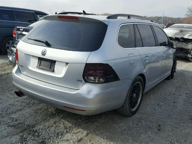 3VWPL7AJ4AM625759 - 2010 VOLKSWAGEN JETTA TDI SILVER photo 4